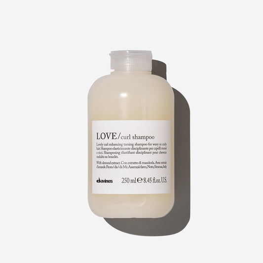 DAVINES ESSENTIAL HAIRCARE LOVE CURL Shampoo Curl enhancing shampoo for curly or wavy hair